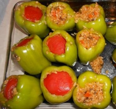 Пълнени чушки с ориз (фарширован пипер)
